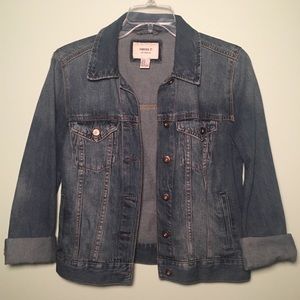 Jean Jacket Medium Wash Size Medium